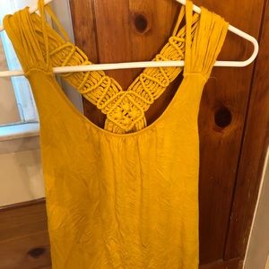 Mustard yellow tank
